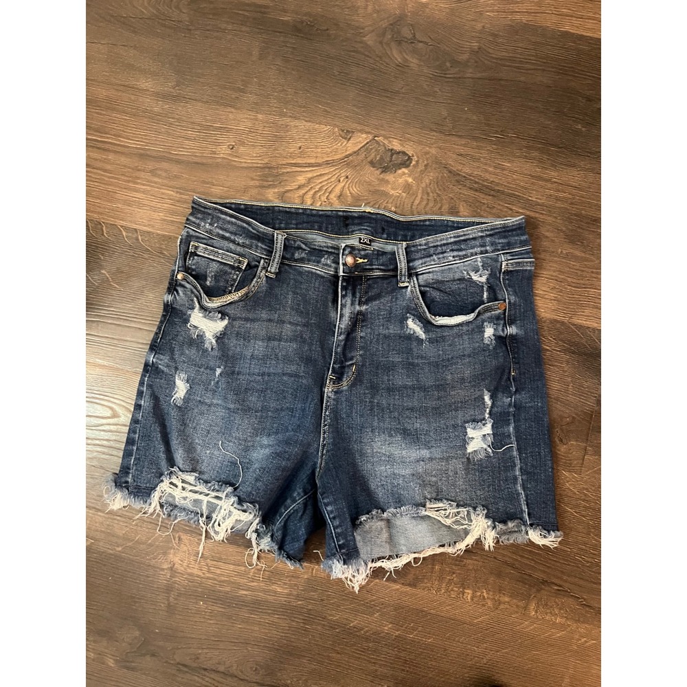 Judy Blue Womens Distressed Denim Shorts Dark Wash Frayed Hem 2XL High Rise